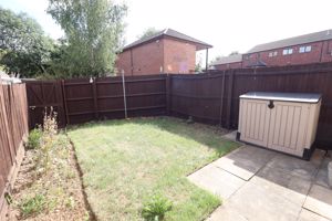 REAR GARDEN- click for photo gallery